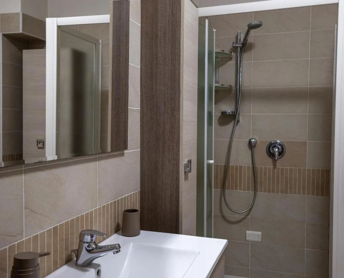 Reno River House - Twa Bologna Apartman