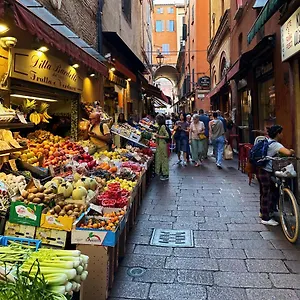 Appartamento Koro's - Pescherie Vecchie, Bologna